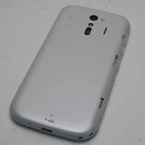 らくらくスマートフォン F-42A ホワイト docomo 中古 スマホ 白ロム 富士通【新品同様】保証付き 赤ロム保証(サムネイル2枚目)