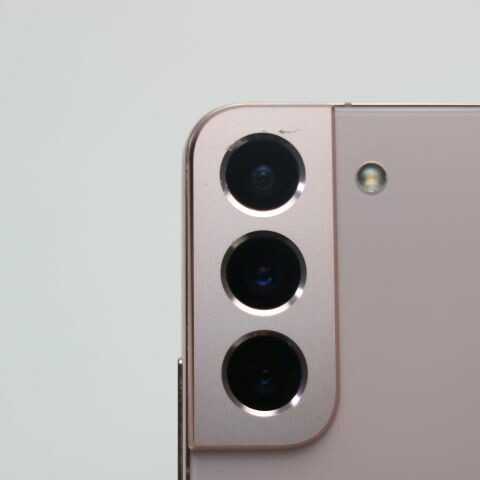 Galaxy S22 SC-51C ピンクゴールド docomo 中古 スマホ 白ロム【超美品】保証付き 赤ロム保証(サムネイル3枚目)