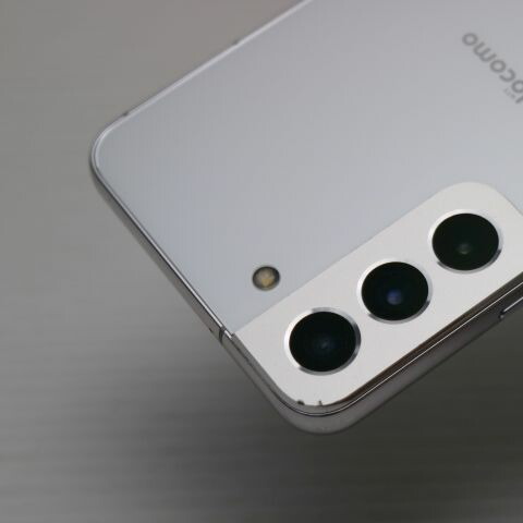 Galaxy S22 SC-51C ファントムホワイト docomo 中古 スマホ 白ロム【超美品】保証付き 赤ロム保証(サムネイル3枚目)