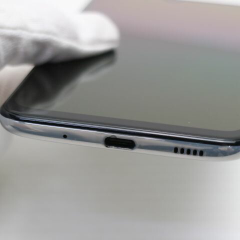 Galaxy A30 SCV43 ホワイト au 中古 スマホ 白ロム【超美品】保証付き 赤ロム保証(サムネイル3枚目)