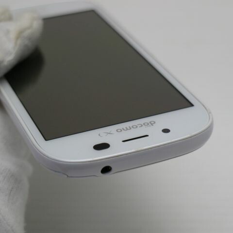 らくらくスマートフォン3 F-06F ホワイト docomo 中古 スマホ FUJITSU 白ロム【美品】保証付き 赤ロム保証(サムネイル3枚目)