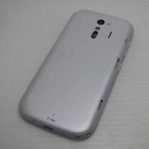 らくらくスマートフォン F-42A ホワイト docomo 中古 スマホ 白ロム 富士通【新品同様】保証付き 赤ロム保証(サムネイル2枚目)