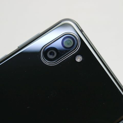 AQUOS R3 SH-04L プレミアムブラック docomo 中古 スマホ 白ロム【美品】保証付き 赤ロム保証(サムネイル3枚目)