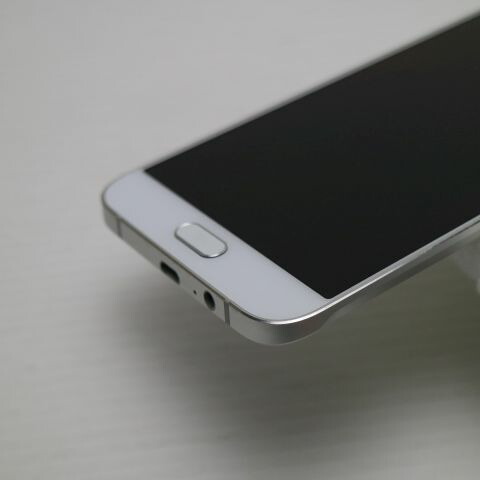 Galaxy A8 SCV32 ホワイト au 中古 スマホ SAMSUNG 白ロム【新品同様】保証付き 赤ロム保証(サムネイル3枚目)
