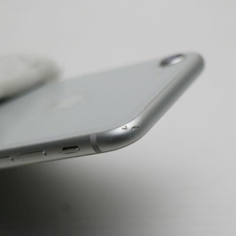 iPhone 8 64GB シルバー SIMフリー 中古 スマホ Apple 白ロム【美品】保証付き 赤ロム保証(サムネイル3枚目)