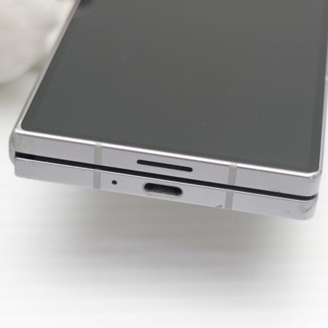 Galaxy Z Fold6 256GB シルバーシャドウ SIMフリー 中古 スマホ SAMSUNG【良品中古】保証付き 赤ロム保証(サムネイル3枚目)