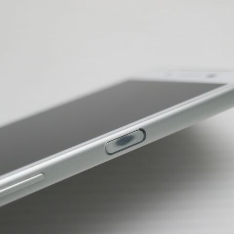 Xperia Z5 SO-01H ホワイト docomo 中古 スマホ SONY 白ロム【超美品】保証付き 赤ロム保証(サムネイル3枚目)