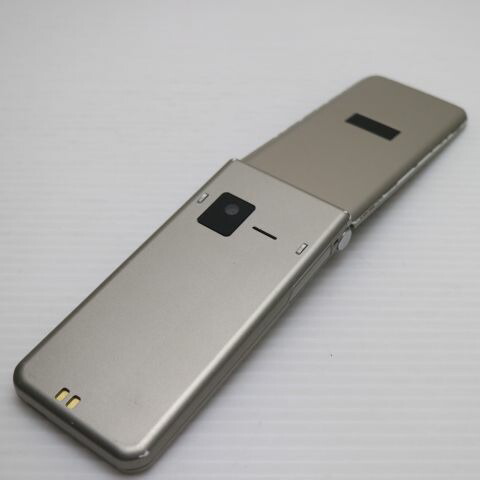 arrows ケータイ ベーシック F-41C ゴールド docomo 中古 スマホ 白ロム【美品】保証付き 赤ロム保証(サムネイル2枚目)