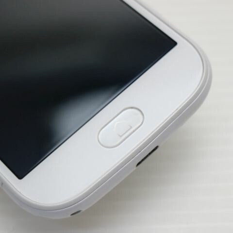 らくらくスマートフォン F-42A ホワイト docomo 中古 スマホ 白ロム 富士通【新品同様】保証付き 赤ロム保証(サムネイル3枚目)