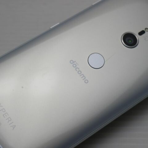 Xperia XZ3 SO-01L ホワイトシルバー docomo 中古 スマホ 白ロム【超美品】保証付き 赤ロム保証(サムネイル3枚目)