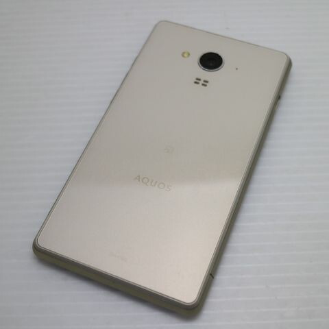 AQUOS EVER SH-04G ゴールド docomo 中古 スマホ SHARP 白ロム【超美品】保証付き 赤ロム保証(サムネイル2枚目)