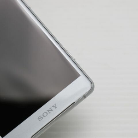 Xperia XZ2 Compact SO-05K ホワイト docomo 中古 スマホ スマホ 白ロム SONY【超美品】保証付き 赤ロム保証(サムネイル3枚目)