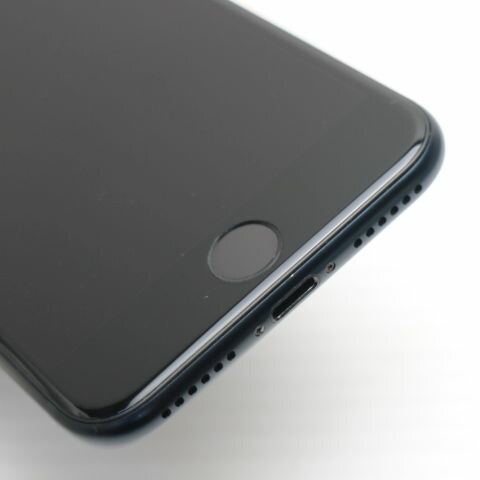 iPhone SE3 第3世代 128GB ミッドナイト SIMフリー 中古 スマホ 白ロム【超美品】保証付き 赤ロム保証(サムネイル3枚目)