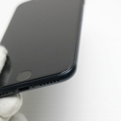 iPhone SE3 第3世代 256GB ミッドナイト SIMフリー 中古 スマホ 白ロム【新品同様】保証付き 赤ロム保証(サムネイル3枚目)