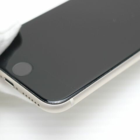 iPhone SE3 第3世代 128GB スターライト SIMフリー 中古 スマホ 白ロム【超美品】保証付き 赤ロム保証(サムネイル3枚目)