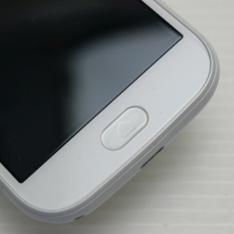らくらくスマートフォン F-42A ホワイト docomo 中古 スマホ 白ロム 富士通【新品同様】保証付き 赤ロム保証(サムネイル3枚目)