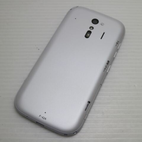 らくらくスマートフォン F-42A ホワイト docomo 中古 スマホ 白ロム 富士通【新品同様】保証付き 赤ロム保証(サムネイル2枚目)
