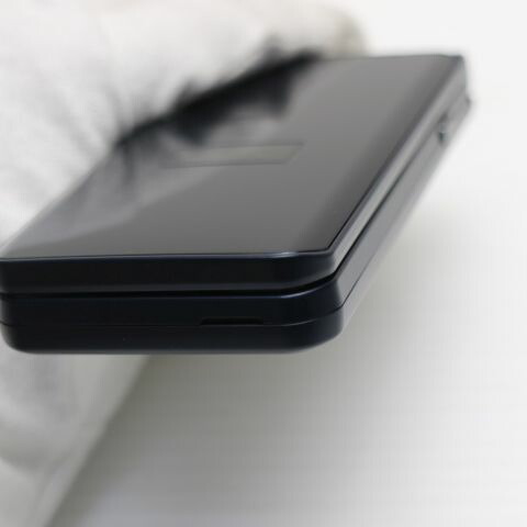 arrows ケータイ ベーシック F-41C ネイビー docomo 中古 スマホ 白ロム【超美品】保証付き 赤ロム保証(サムネイル3枚目)
