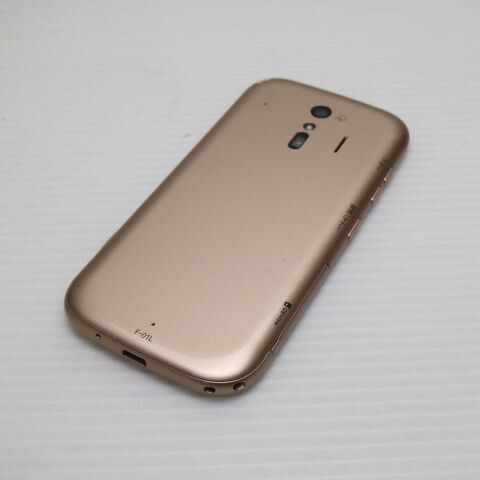 らくらくスマートフォン me F-01L ゴールド docomo 中古 スマホ 白ロム【超美品】保証付き 赤ロム保証(サムネイル2枚目)