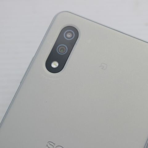 Xperia Ace II SO-41B ホワイト docomo 中古【超美品】保証付き 赤ロム保証(サムネイル3枚目)