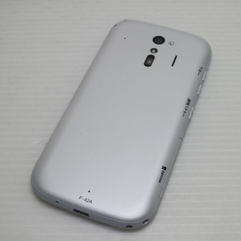 らくらくスマートフォン F-42A ホワイト docomo 中古 スマホ 白ロム 富士通【新品同様】保証付き 赤ロム保証(サムネイル2枚目)