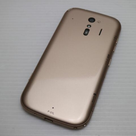 らくらくスマートフォン me F-01L ゴールド docomo 中古 スマホ 白ロム【新品同様】保証付き 赤ロム保証(サムネイル2枚目)