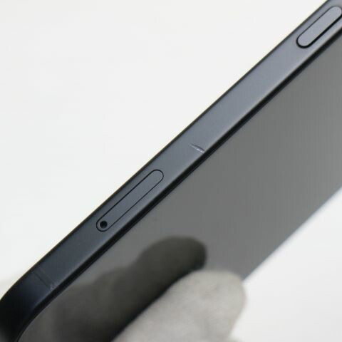 iPhone 15 256GB ブラック SIMフリー 中古 スマホ Apple【超美品】保証付き 赤ロム保証(サムネイル3枚目)