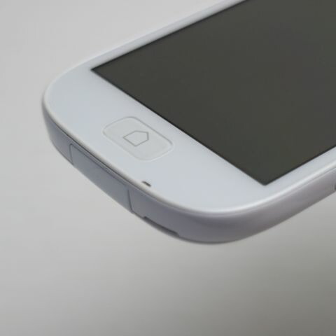 らくらくスマートフォン3 F-06F ホワイト docomo 中古 スマホ FUJITSU 白ロム【新品同様】保証付き 赤ロム保証(サムネイル3枚目)