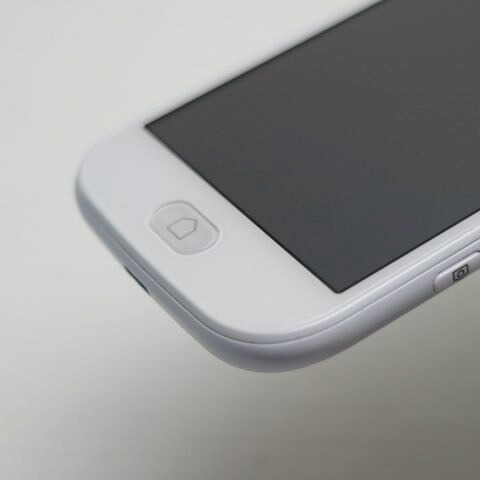 らくらくスマートフォン F-42A ホワイト docomo 中古 スマホ 白ロム 富士通【新品同様】保証付き 赤ロム保証(サムネイル3枚目)