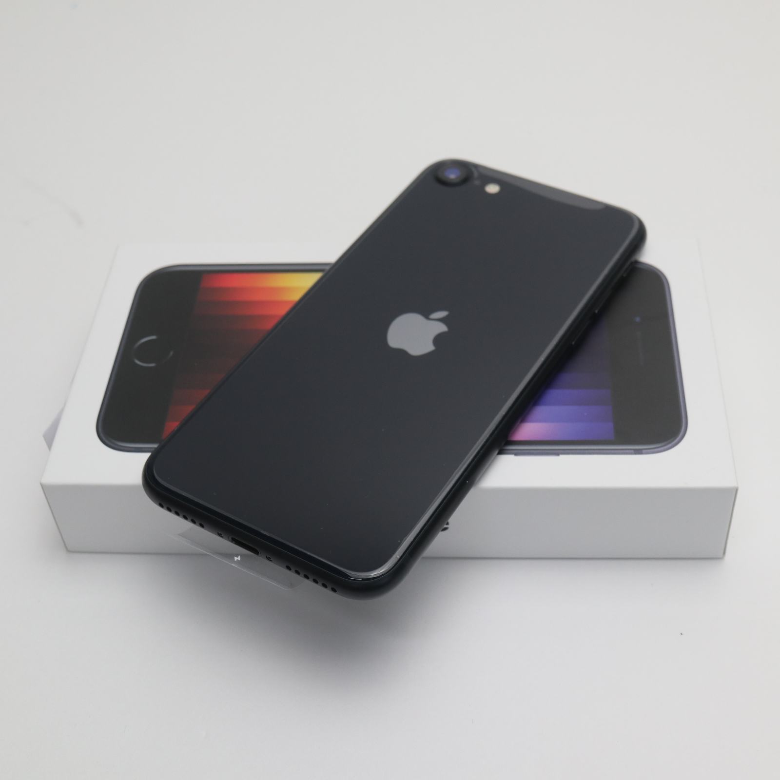 iPhone SE3 第3世代 64GB ミッドナイト SIMフリー 中古 スマホ 白ロム【新品未使用】保証付き 赤ロム保証(サムネイル2枚目)