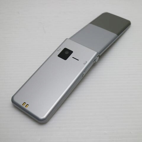 arrows ケータイ F-03L シルバー docomo 中古 ガラケー 白ロム【超美品】保証付き 赤ロム保証(サムネイル2枚目)