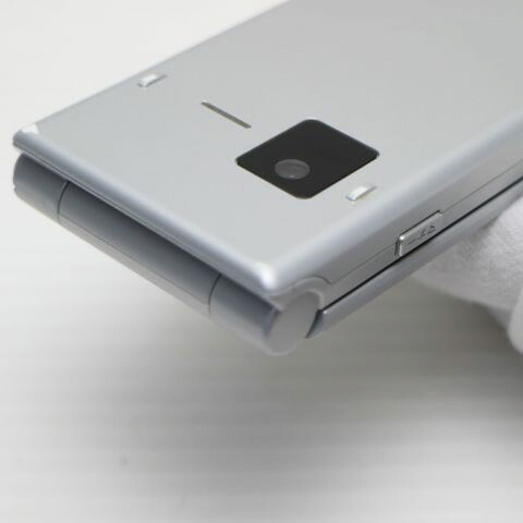arrows ケータイ F-03L シルバー docomo 中古 ガラケー 白ロム【超美品】保証付き 赤ロム保証(サムネイル3枚目)