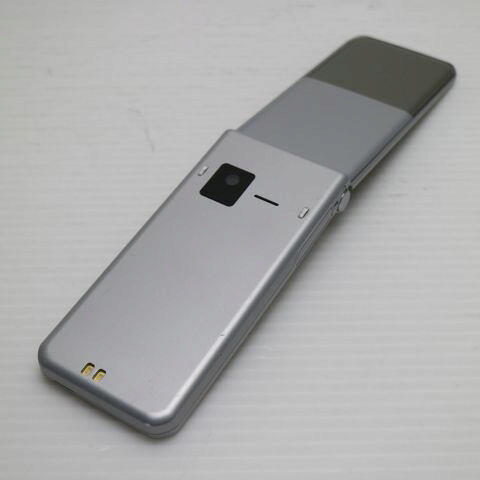 arrows ケータイ F-03L シルバー docomo 中古 ガラケー 白ロム【超美品】保証付き 赤ロム保証(サムネイル2枚目)