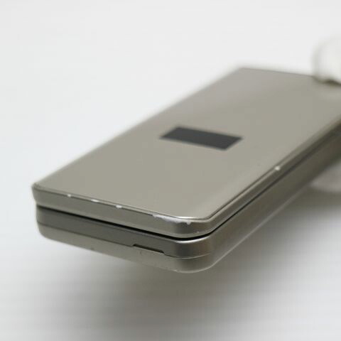 arrows ケータイ ベーシック F-41C ゴールド docomo 中古 スマホ 白ロム【美品】保証付き 赤ロム保証(サムネイル3枚目)