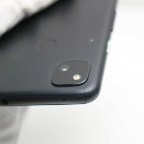 Pixel 4a ブラック SIMフリー 中古 Google スマホ【ジャンク】(サムネイル3枚目)