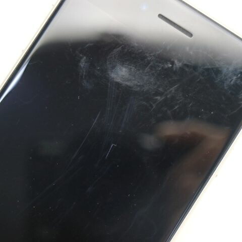 iPhone SE3 第3世代 64GB スターライト SIMフリー 中古 スマホ 白ロム【良品中古】保証付き 赤ロム保証(サムネイル3枚目)