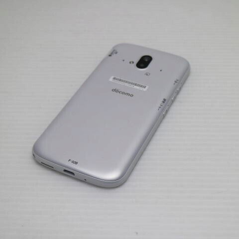 らくらくスマートフォン F-52B ホワイト docomo 中古【超美品】保証付き 赤ロム保証(サムネイル2枚目)