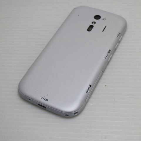 らくらくスマートフォン F-42A ホワイト docomo 中古 スマホ 白ロム 富士通【新品同様】保証付き 赤ロム保証(サムネイル2枚目)