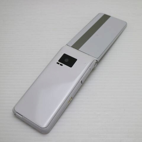 P-smart ケータイ P-01J ホワイト docomo 中古 ガラケー Panasonic 白ロム【超美品】保証付き 赤ロム保証(サムネイル2枚目)
