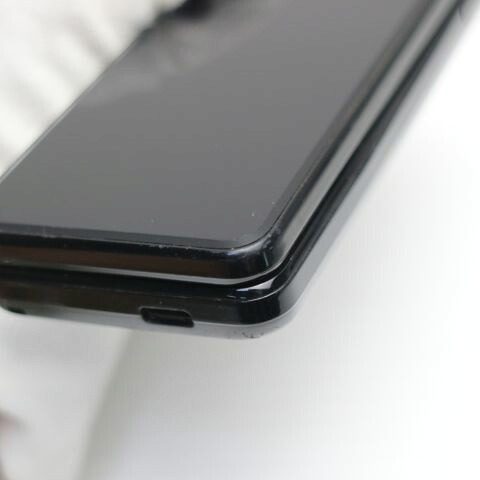 AQUOS ケータイ2 601SH ブラック SoftBank 中古 判定○ スマホ SHARP 白ロム【美品】保証付き 赤ロム保証(サムネイル3枚目)