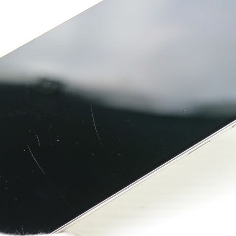 Galaxy S23 SC-51D クリーム docomo 中古 スマホ SAMSUNG【美品】保証付き 赤ロム保証(サムネイル3枚目)