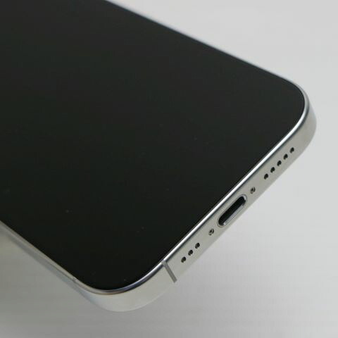 iPhone 16 Pro 1TB ホワイトチタニウム SIMフリー 中古 スマホ APPLE【新品同様】保証付き 赤ロム保証(サムネイル3枚目)