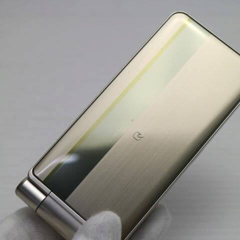 P-smart ケータイ P-01J ゴールド docomo 中古 ガラケー Panasonic 白ロム【超美品】保証付き 赤ロム保証(サムネイル3枚目)