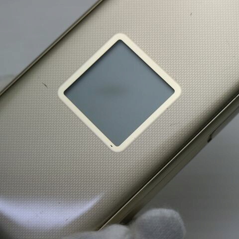 らくらくホン F-02J ゴールド docomo 中古 ガラケー 富士通 白ロム【美品】保証付き 赤ロム保証(サムネイル3枚目)