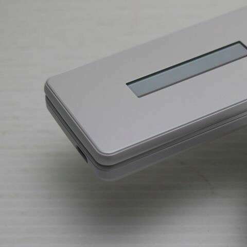 AQUOS ケータイ4 A205SH ホワイト SoftBank 中古 ガラケー SHARP【ジャンク】(サムネイル3枚目)