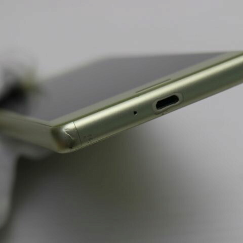 Xperia X Performance SO-04H ライム docomo 中古 スマホ SONY 白ロム【美品】保証付き 赤ロム保証(サムネイル3枚目)