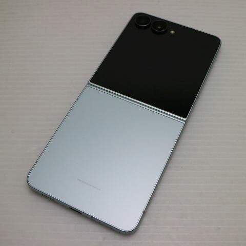 Galaxy Z Flip7 256GB ミント SIMフリー 中古 スマホ SAMSUNG【超美品】保証付き 赤ロム保証(サムネイル2枚目)