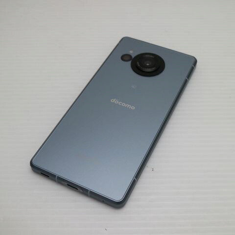 AQUOS R8 SH-52D ブルー docomo 中古 スマホ SHARP【超美品】保証付き 赤ロム保証(サムネイル2枚目)