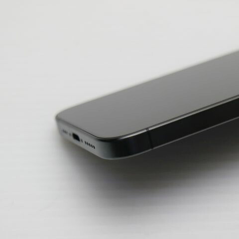 iPhone 15 Pro 128GB ブラックチタニウム SIMフリー 中古 スマホ Apple【超美品】保証付き 赤ロム保証(サムネイル3枚目)