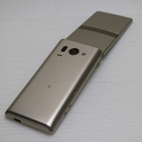 AQUOS K SHF33 ゴールド au 中古 ガラケー SHARP 白ロム【美品】保証付き 赤ロム保証(サムネイル2枚目)